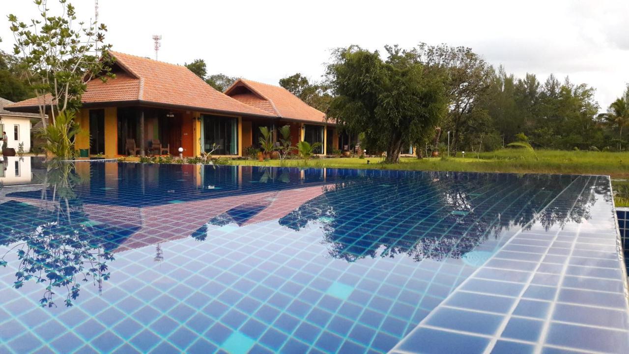 Raintree Bangsak Villa Khao Lak Exterior photo